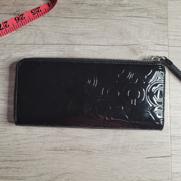 Coach Poppy Patent Wallet - Picture 2 of 10